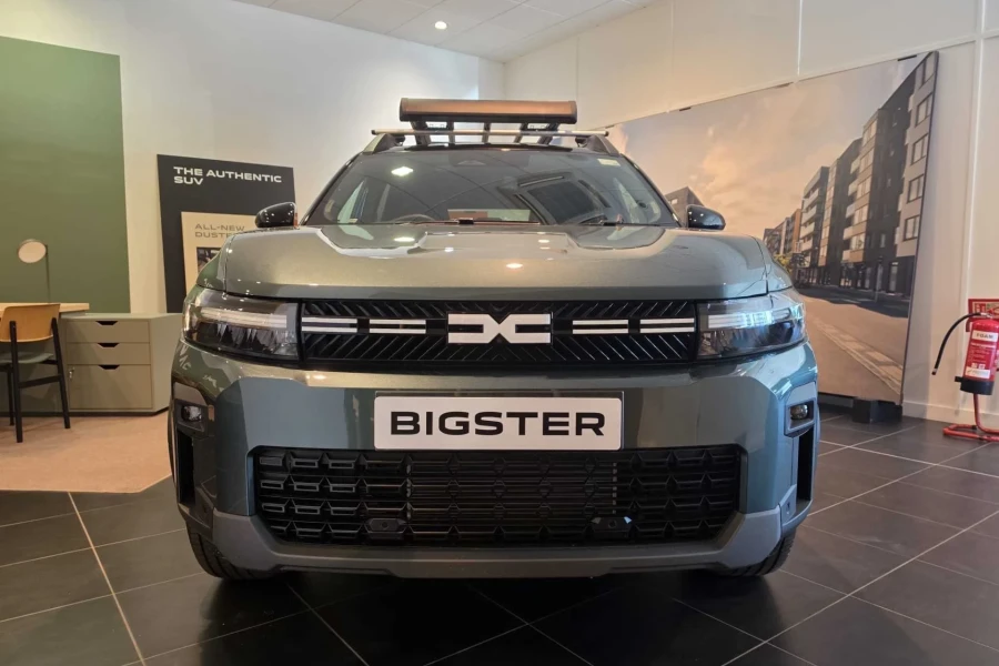 Vehicle Image - 1