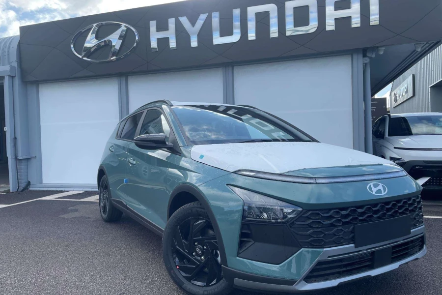 Vehicle Image - 0