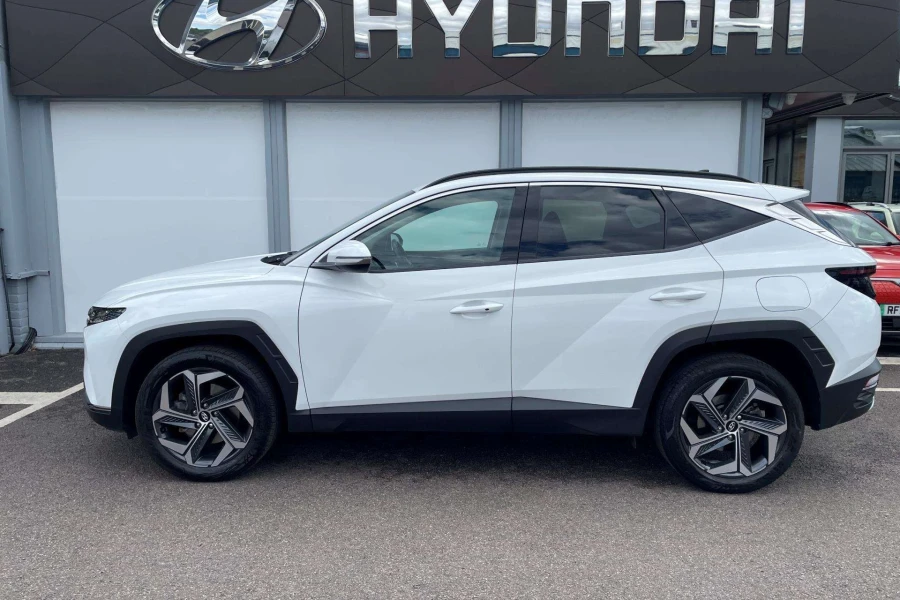 Vehicle Image - 2
