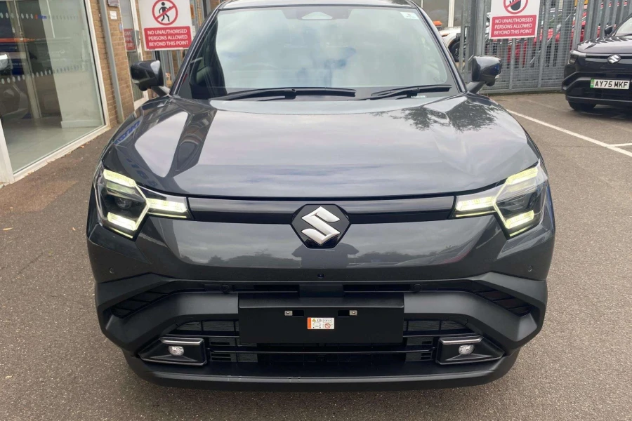 Vehicle Image - 3