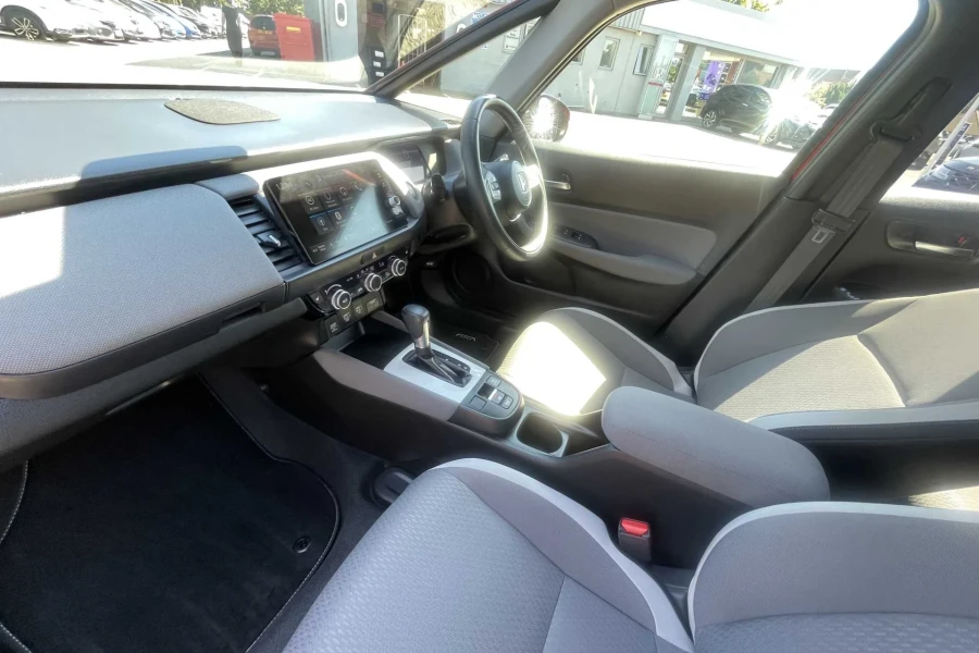 Vehicle Image - 1