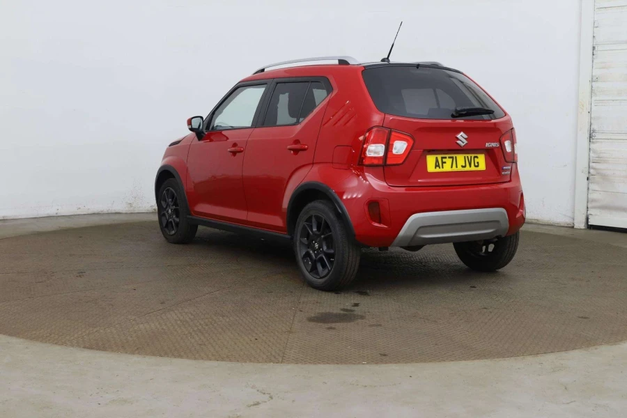 Vehicle Image - 3