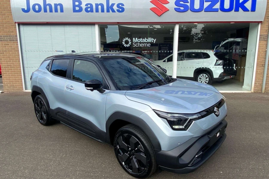 Vehicle Image - 2
