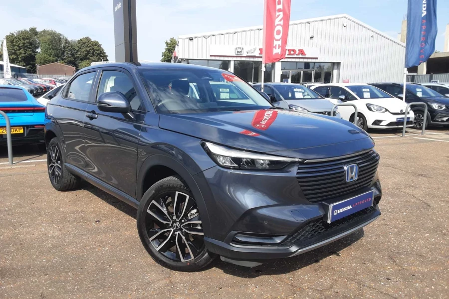 Vehicle Image - 0