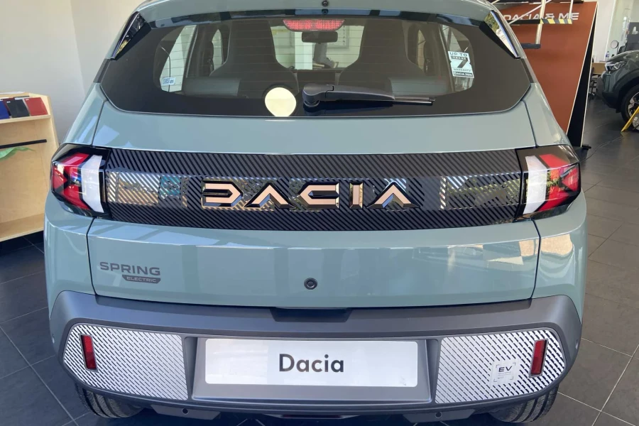 Vehicle Image - 1