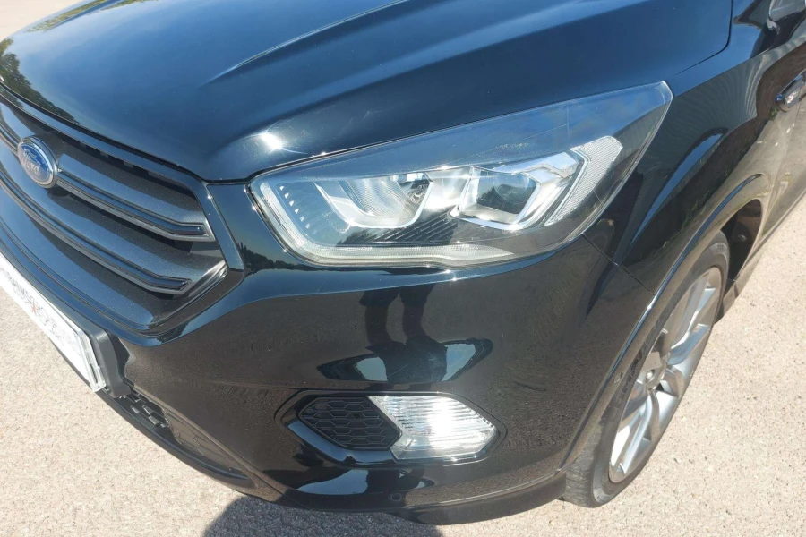 Vehicle Image - 3