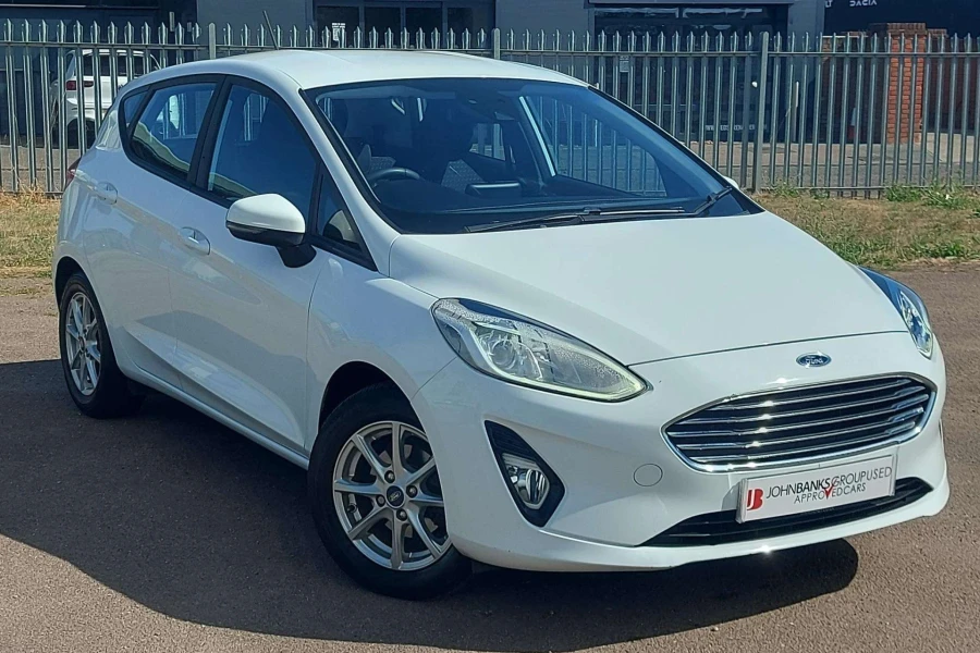 Vehicle Image - 2