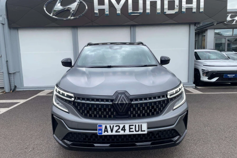 Vehicle Image - 3