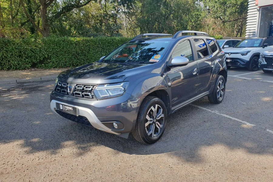 Vehicle Image - 2