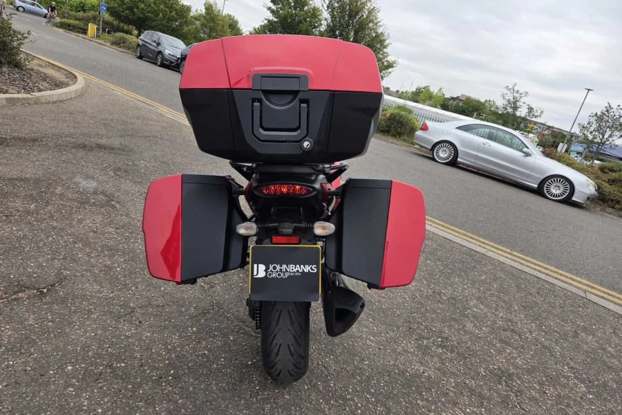 Vehicle Image - 3
