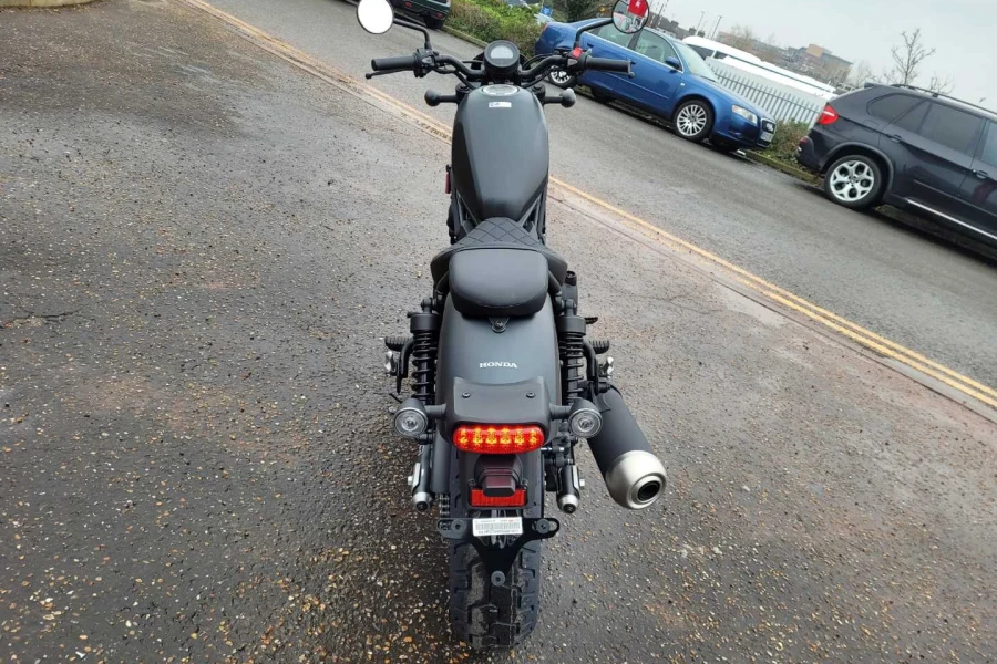 Vehicle Image - 3