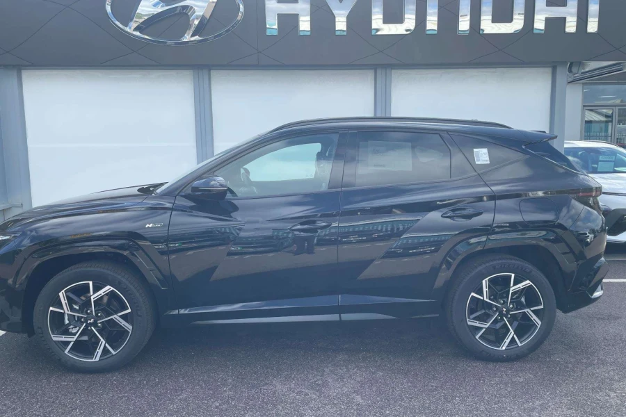 Vehicle Image - 2