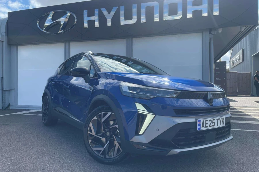 Vehicle Image - 0