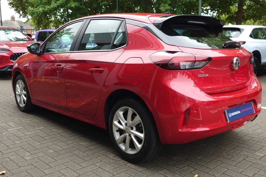 Vehicle Image - 2