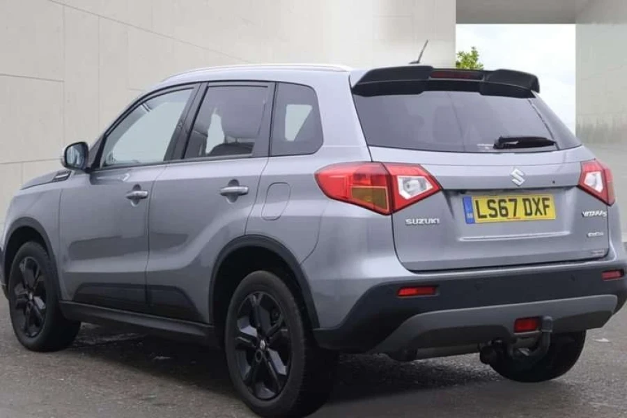 Vehicle Image - 2