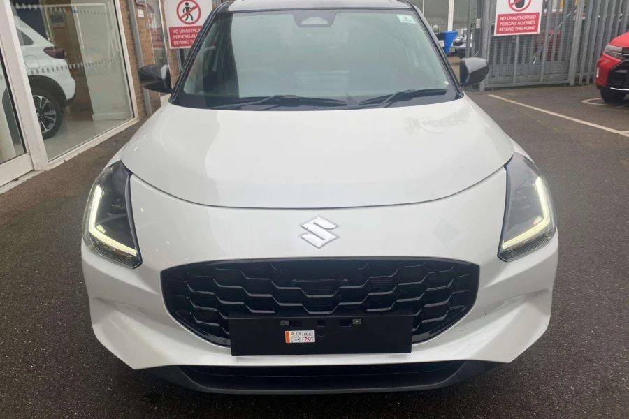 Vehicle Image - 2