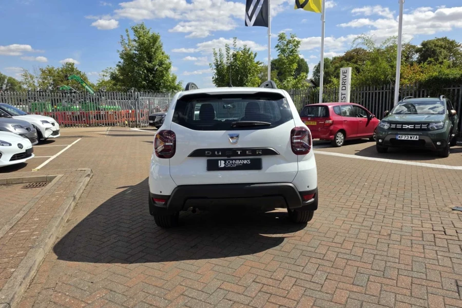 Vehicle Image - 2