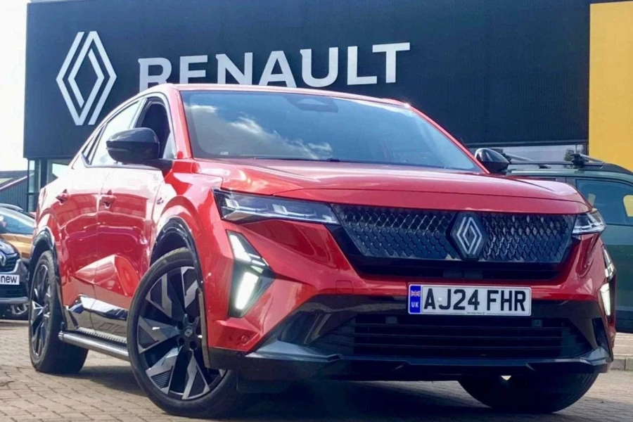 Vehicle Image - 2