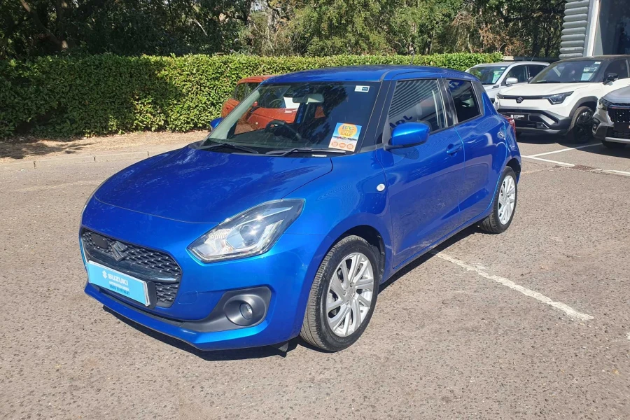 Vehicle Image - 2