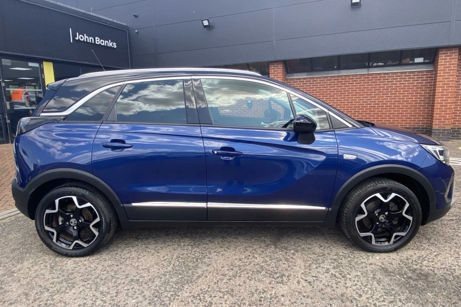 Vehicle Image - 1