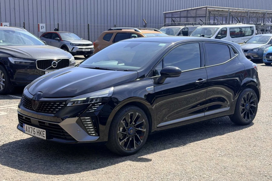Vehicle Image - 1