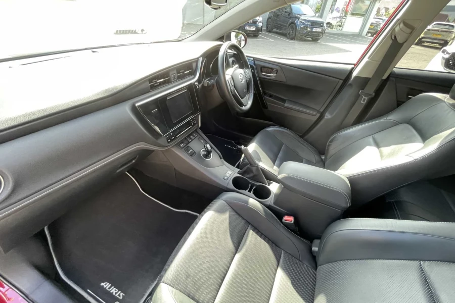 Vehicle Image - 1