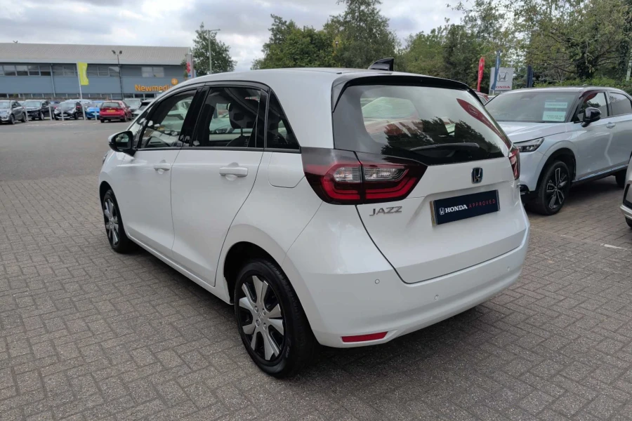 Vehicle Image - 2