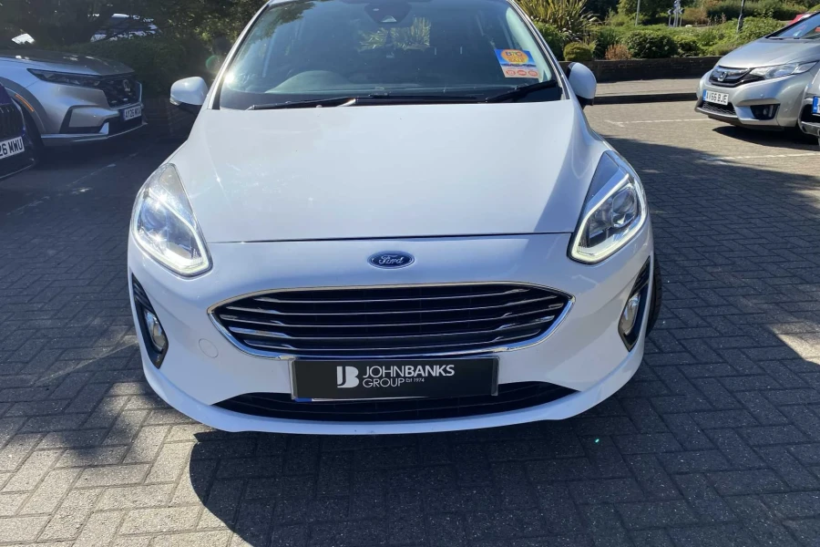 Vehicle Image - 1