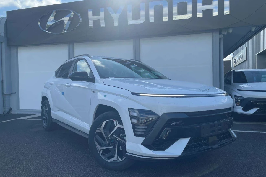 Vehicle Image - 0