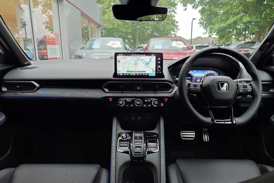 Vehicle Image - 3
