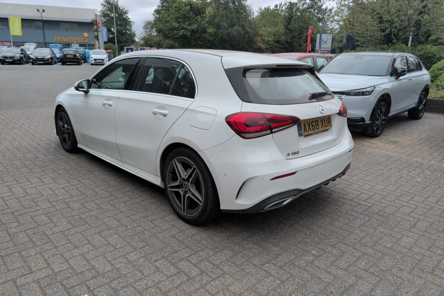 Vehicle Image - 3