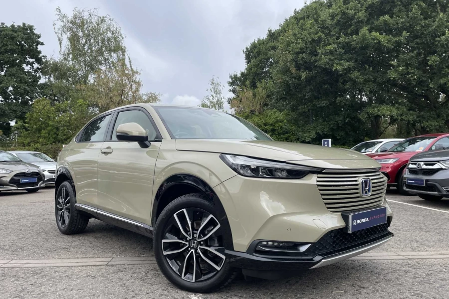 Vehicle Image - 0