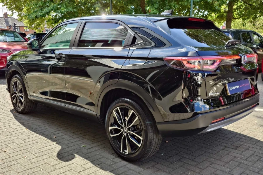 Vehicle Image - 2