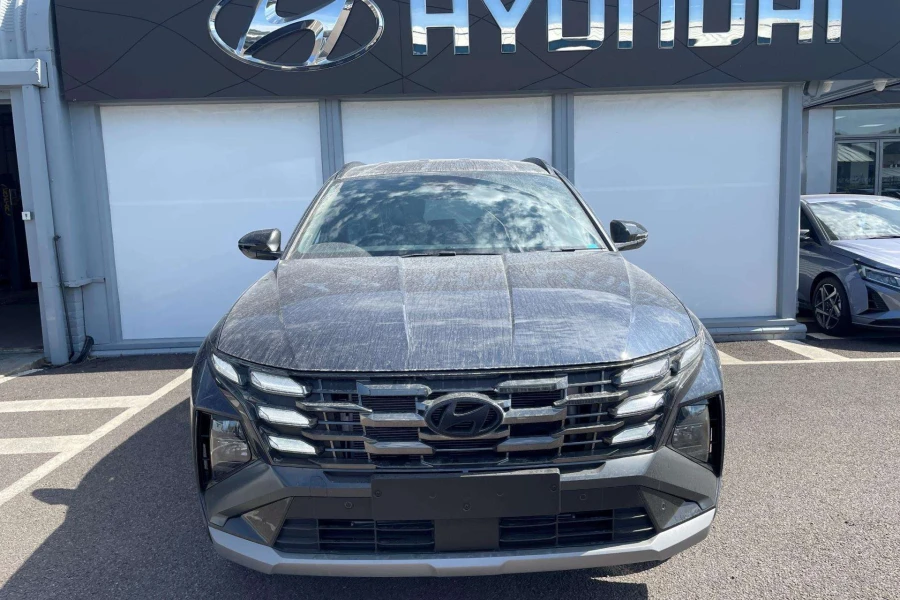 Vehicle Image - 3