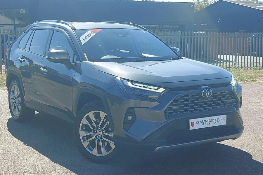 Vehicle Image - 3