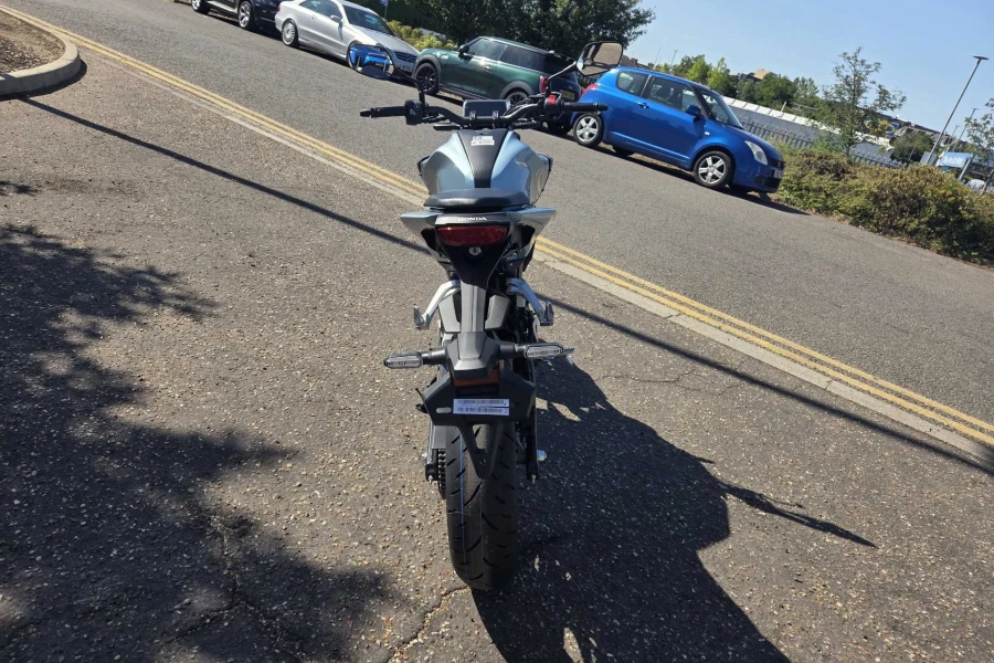 Vehicle Image - 3
