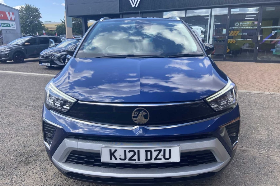 Vehicle Image - 3