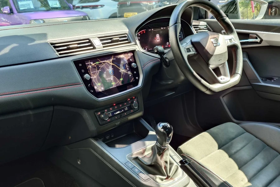 Vehicle Image - 1