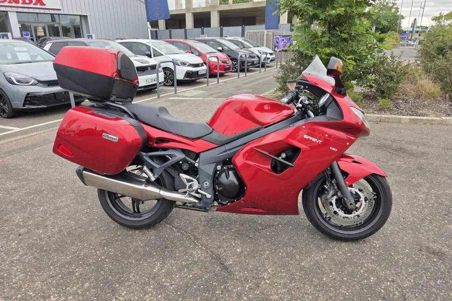 Vehicle Image - 1