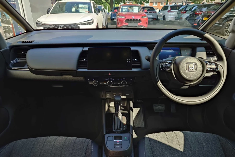 Vehicle Image - 3