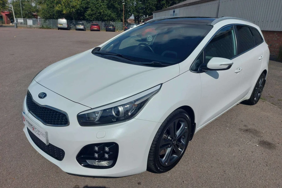 Vehicle Image - 2