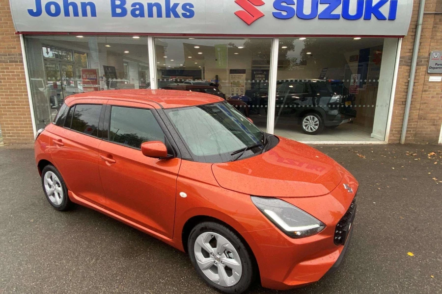 Vehicle Image - 2