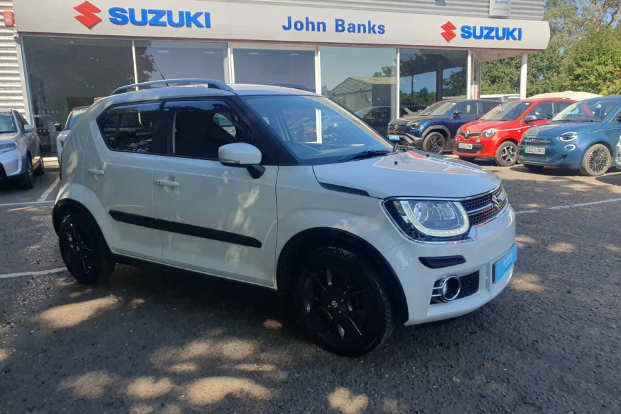 Vehicle Image - 0