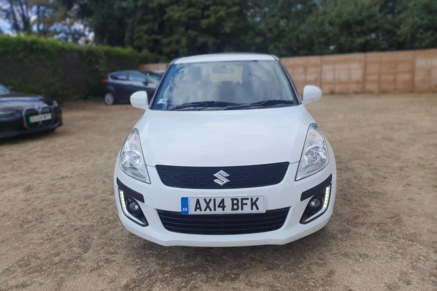Vehicle Image - 1