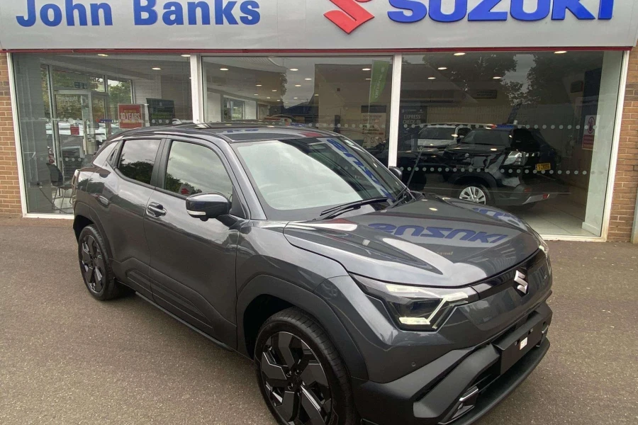 Vehicle Image - 2
