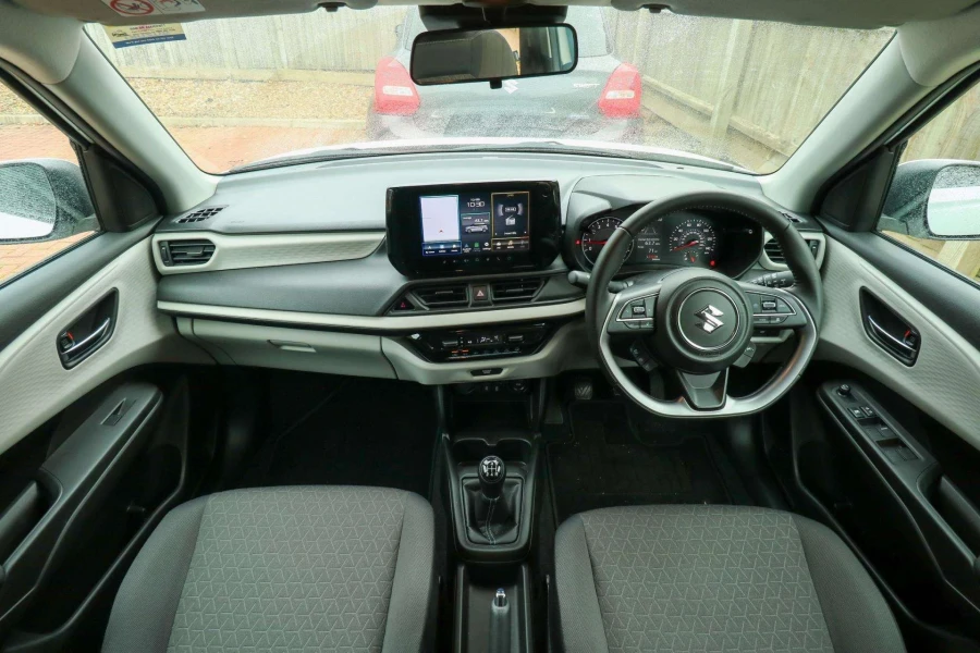Vehicle Image - 3