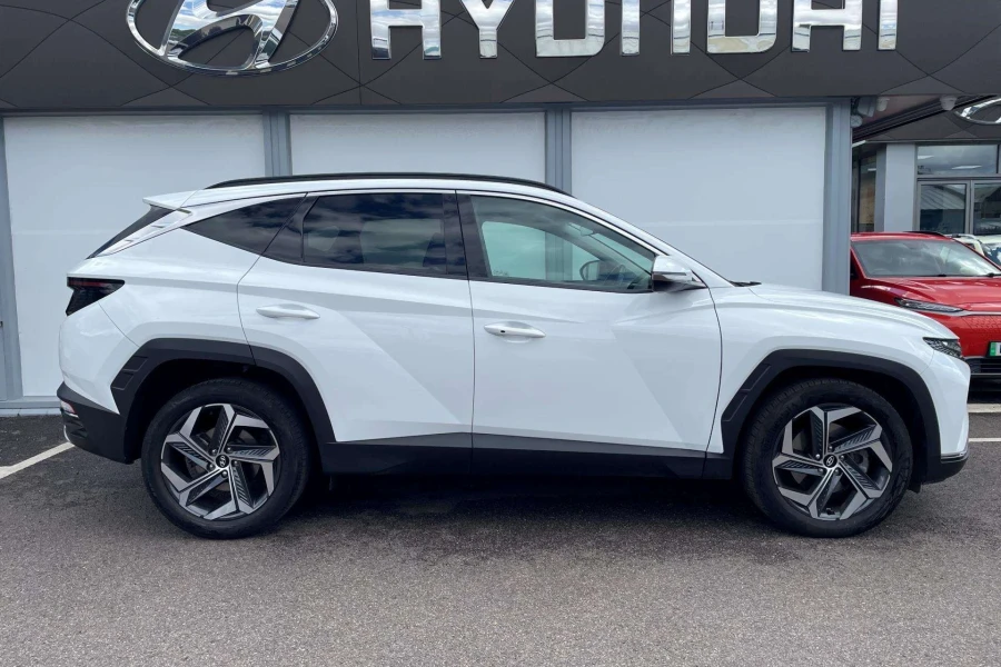 Vehicle Image - 1