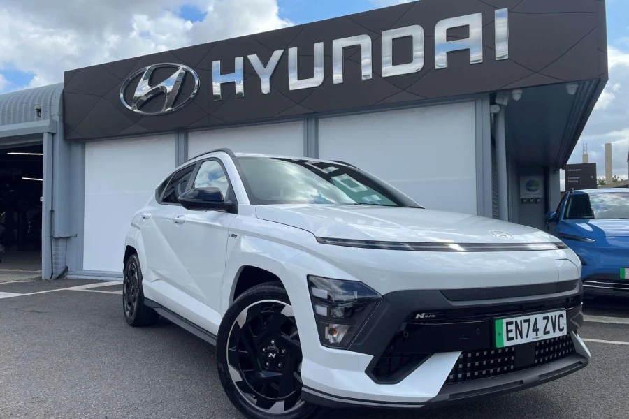 Vehicle Image - 0