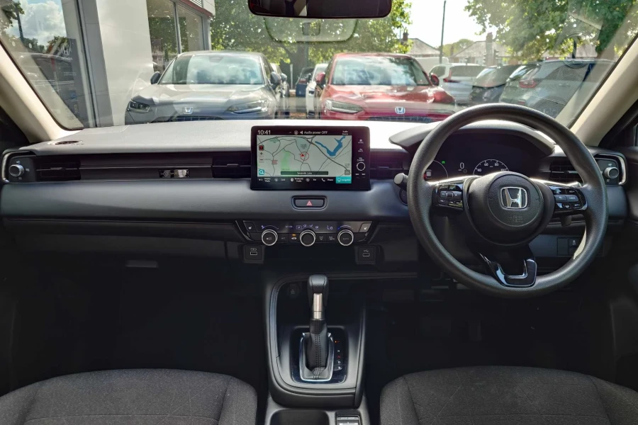Vehicle Image - 3