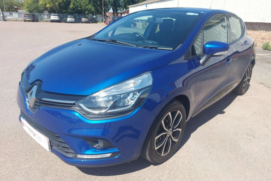 Vehicle Image - 2